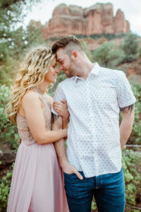 cute-couple-at-cathedral-rock-sedona-arizona