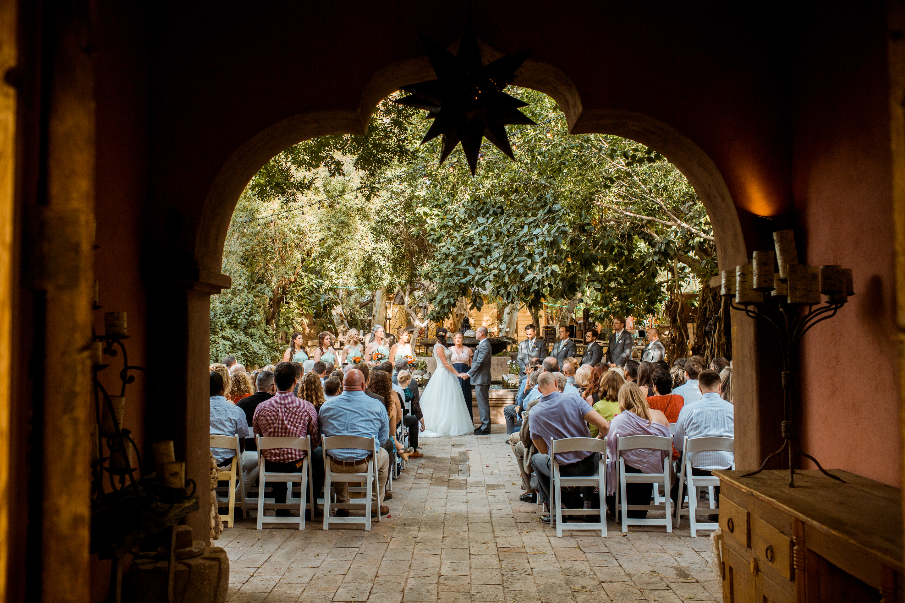 boojum-tree-wedding-ceremony-archway